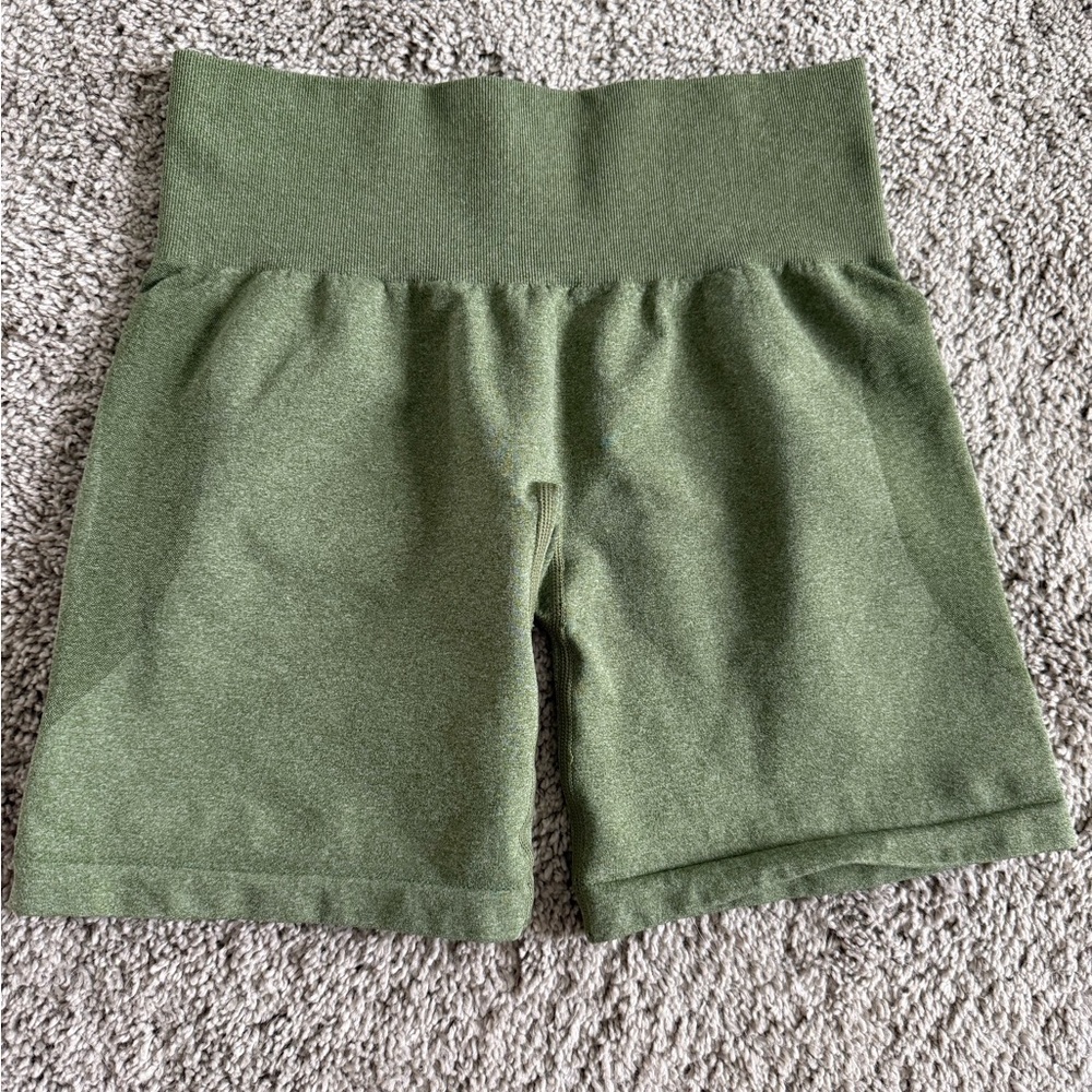 NVGTN Heather Green Contour Seamless Shorts